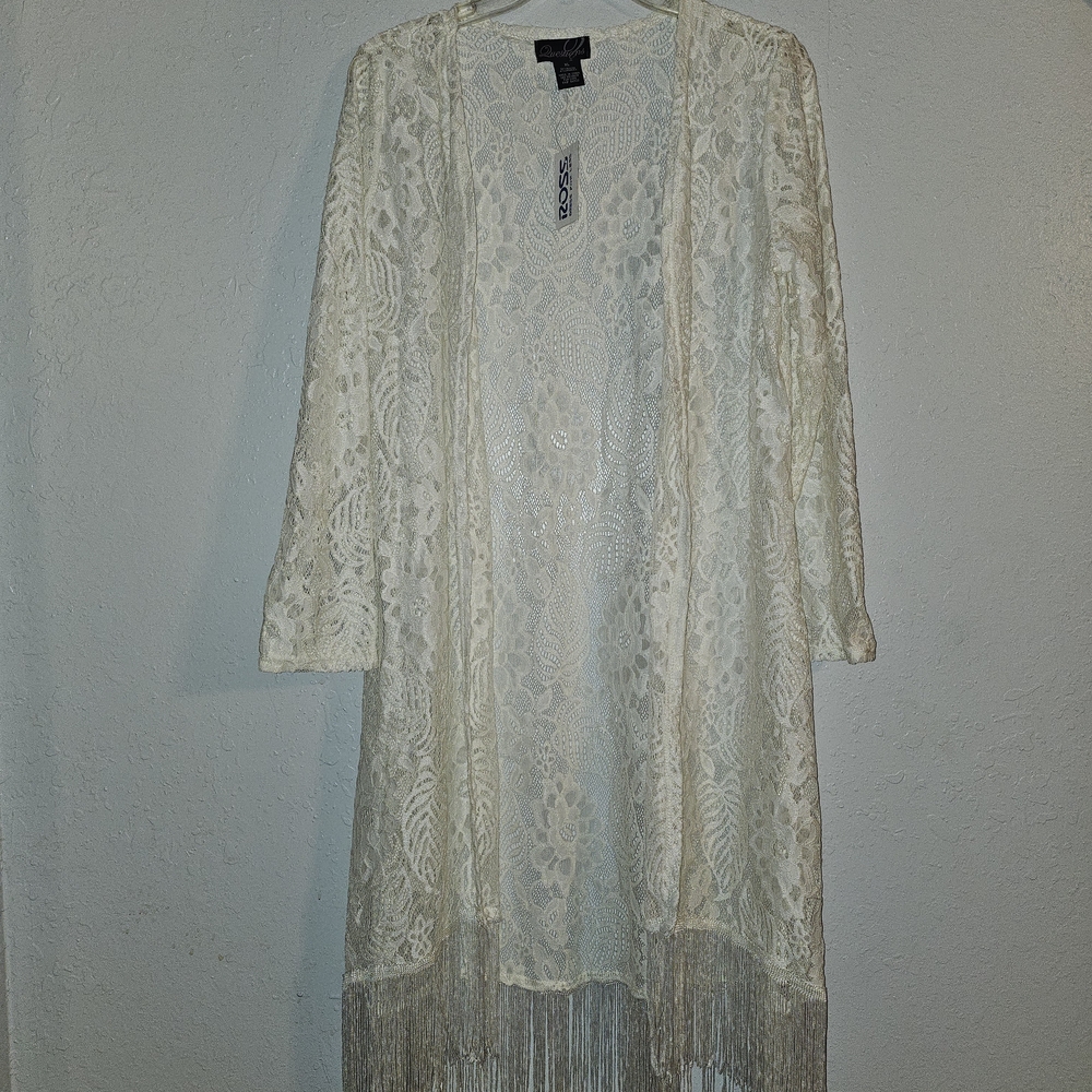 White/Cream Lace Fringe Kimono
